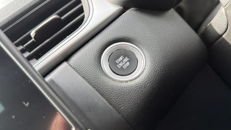 Renault Captur 1.6 E-Tech full hybrid 145 Techno 5dr Auto Hybrid Hatchback